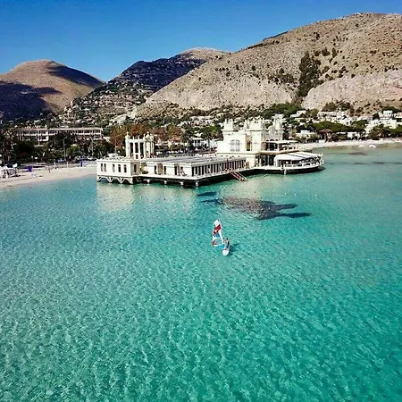 Al Kassaro Vacanze A Palermo Exterior photo